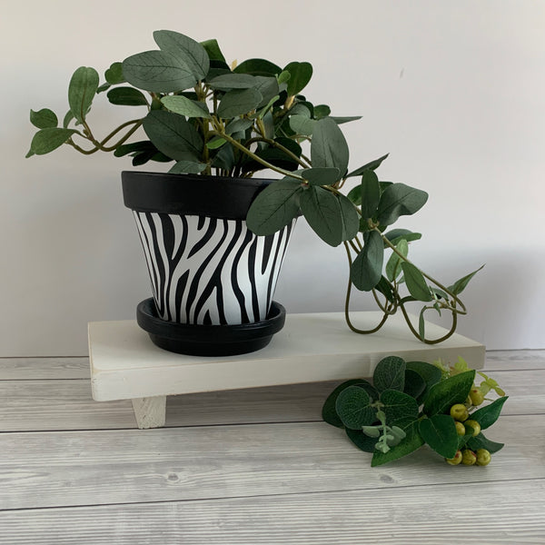 Zebra print plant pot, hand painted black terracotta planter, Zebra print home decor, Boho Animal Print, Large plant pot, Animal print.