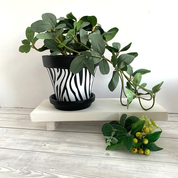 Zebra print plant pot, hand painted black terracotta planter, Zebra print home decor, Boho Animal Print, Large plant pot, Animal print.