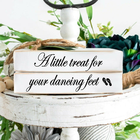 DIY Stickers, A little Treat for Dancing Feet, Vinyl Sticker for Wooden Crate, Flip Flop box sign, Wedding Venue Decoration.