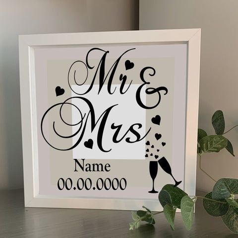 Wedding Gift, Mr & Mrs Gift, Wedding Keepsake, Personalised Photo Frame, Home Decoration, Photo Frame 27 cm, White Frame, Wedding Present.