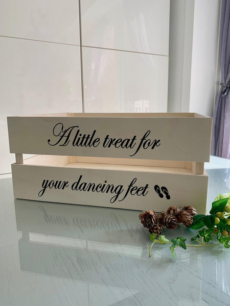 Flip Flop crate,  A little Treat for Dancing Feet, Wooden Crate, Flip Flop Crate, Wedding Decor, Wedding Sign, Flip Flop Box. 40 x 30 x 18cm