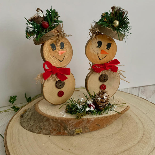 Wooden Snowmen, Wooden Slice Snowmen, Christmas Decorations, Snowman Decorations, Home Decor, Handmade Snowman Winter Scene. Cute Snowmen.