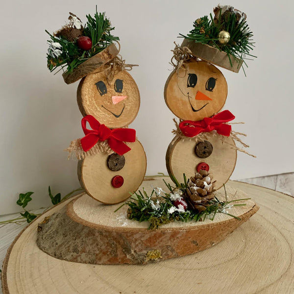 Wooden Snowmen, Wooden Slice Snowmen, Christmas Decorations, Snowman Decorations, Home Decor, Handmade Snowman Winter Scene. Cute Snowmen.